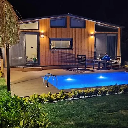 Villa Arkaya Tinyhouse