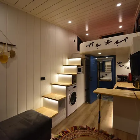 Arkaya Tinyhouse